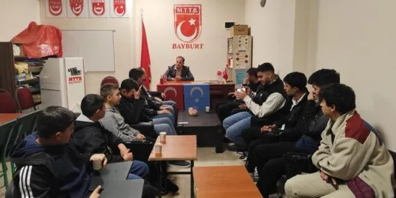 İsmail Ertem’in Bozkırda Sevda ve Bir Anadolu Masalı MTTB Bayburt’ta Konuşuldu