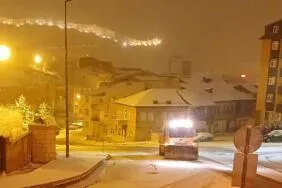 Bayburt Beyaza Büründü: Belediye Ekiplerinden Gece Gündüz Kar Mesaisi!