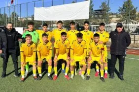 Bayburt U16 Ligi’nde Şampiyon Belli Oldu, Bayburt Özel İdare Spor Namağlup Zirvede!