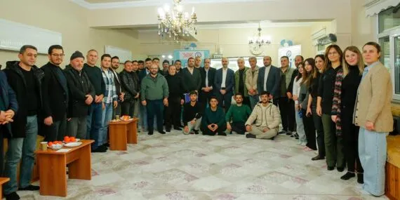 Bayburt Üniversitesi Çiftçilerle Buluştu, Arıcılık ve Şap Hastalığı Eğitimi