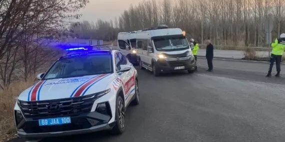 Bayburt’ta Okul Servislerine Jandarma ve Milli Eğitim’den Ortak Denetim