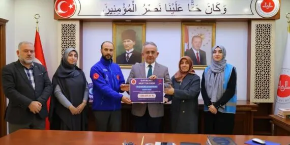 Gönüller Bir Oldu, Gazze’ye Köprü Kuruldu, Bayburt’ta 1 Milyon Lirayı Aşan Yardım Toplandı