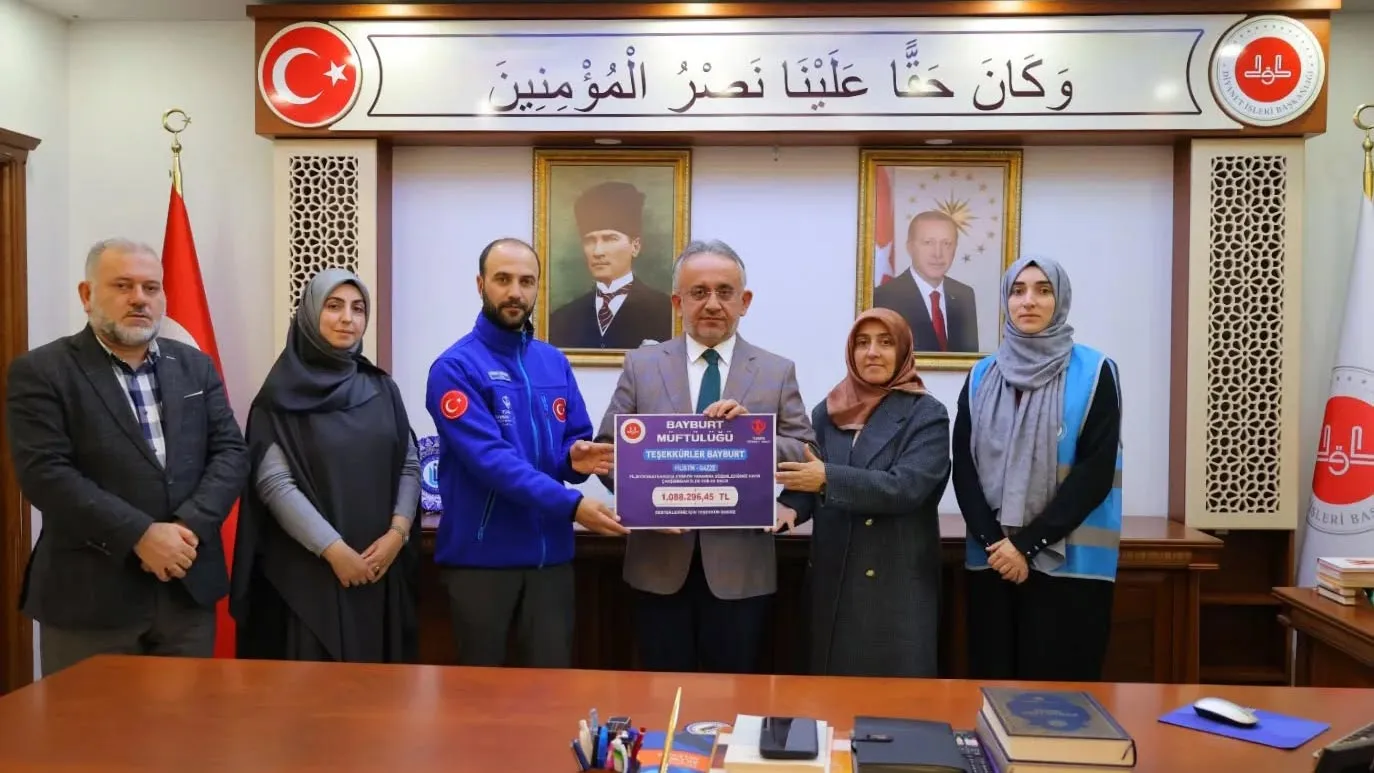 Gönüller Bir Oldu, Gazze’ye Köprü Kuruldu, Bayburt'ta 1 Milyon Lirayı Aşan Yardım Toplandı