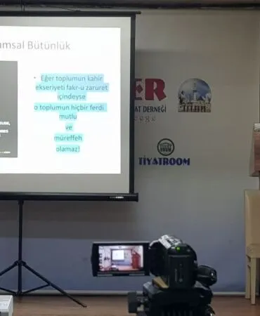 Bayburt’ta Hasan Kaymaz’ın Sunumuyla BAYDER’de Kültür ve Edebiyat Söyleşisi Gerçekleşti