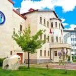 Bayburt Üniversitesi'nden Akademik Atılım, Bütünleşik Yüksek Lisansta Başarı Çıtası Yükseldi!
