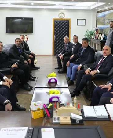 AK Parti Genel Merkezi’nden Bayburt Çıkartması, Ahmet Büyükgümüş Başkan Memiş’i Ziyaret Etti