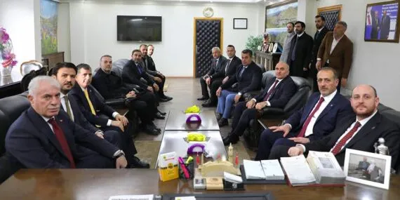 AK Parti Genel Merkezi’nden Bayburt Çıkartması, Ahmet Büyükgümüş Başkan Memiş’i Ziyaret Etti