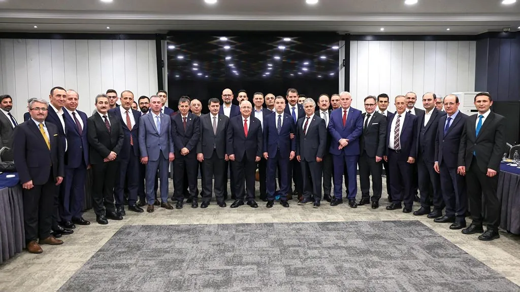 Ankara'da Bayburt Çıkarması, BÜKAV İftarında Dev İsimler Bir Araya Geldi!