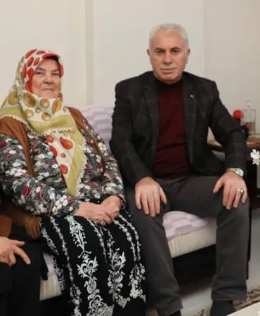 Bayburt Belediye Başkanı Mete Memiş Gülnaz Narman’ın İftar Sofrasına Konuk Oldu
