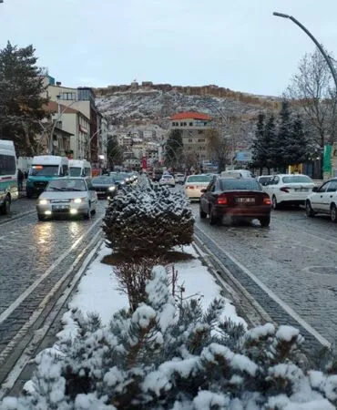 Bayburt, Erzurum ve Erzincan'da Araç Sayıları Açıklandı! Şubat Ayında Trafikte Büyük Değişim