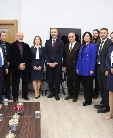 Bayburt Üniversitesi’nde Akademik Bayrak Değişimi, Yüksekokul ve Fakültelerde Yeni Dönem