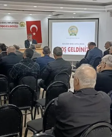 Bayburt Vakfı’nda Yetgin Çavdar Güven Tazeledi