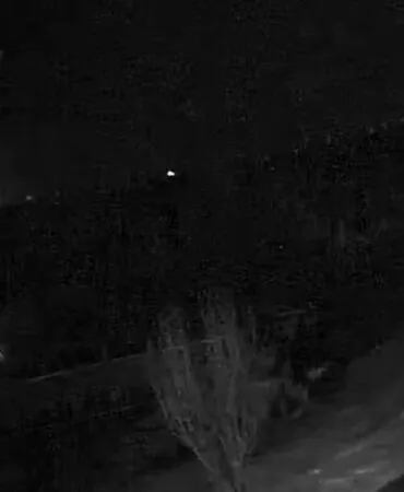 Bayburt’a Meteor (Göktaşı) Düştü, O Anlar Saniye Saniye Kamerada!