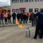 Bayburt'ta İtfaiye Ekipleri Karayolları Personeline Yangın Eğitimi Verdi