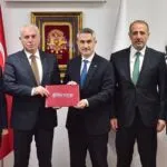 Bayburt’ta Spor Yatırımları İçin İmzalar Atıldı, Şehre Modern Tesisler Kazandırılıyor