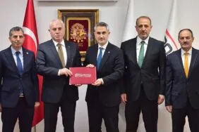 Bayburt’ta Spor Yatırımları İçin İmzalar Atıldı, Şehre Modern Tesisler Kazandırılıyor