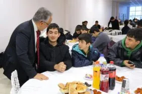 İlahiyat Fakültesinde Gönül Köprüleri Kuruldu, Bayburt Müftülüğü’nden Anlamlı İftar