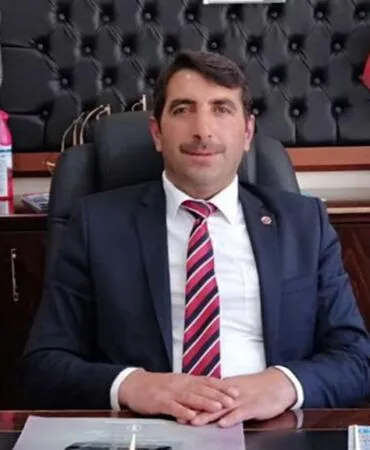 Sandıktan Değişim Çıktı! Burhanettin Kahrıman Fark Atarak Başkan Seçildi