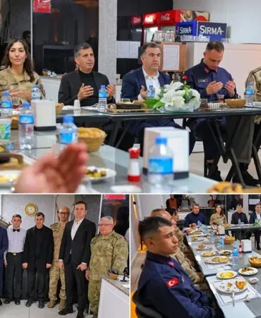 Sofrada Huzur, Gönülde Vatan, Bayburt Protokolü Sahurda Mehmetçik ile Buluştu