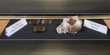 Bayburt Girişinde Yakalandılar! Paket Paket Uyuşturucu Ele Geçirildi