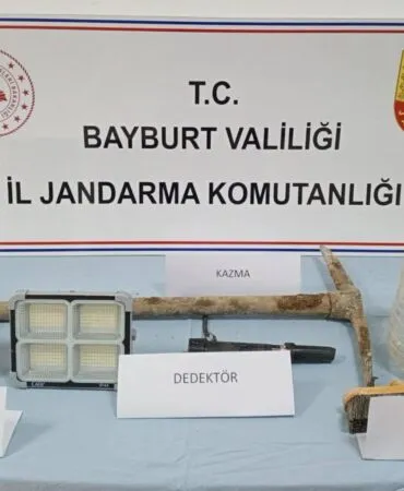 Bayburt’ta Birinci Derece Sit Alanında Yakalandılar, Jandarmadan Suçüstü Operasyon