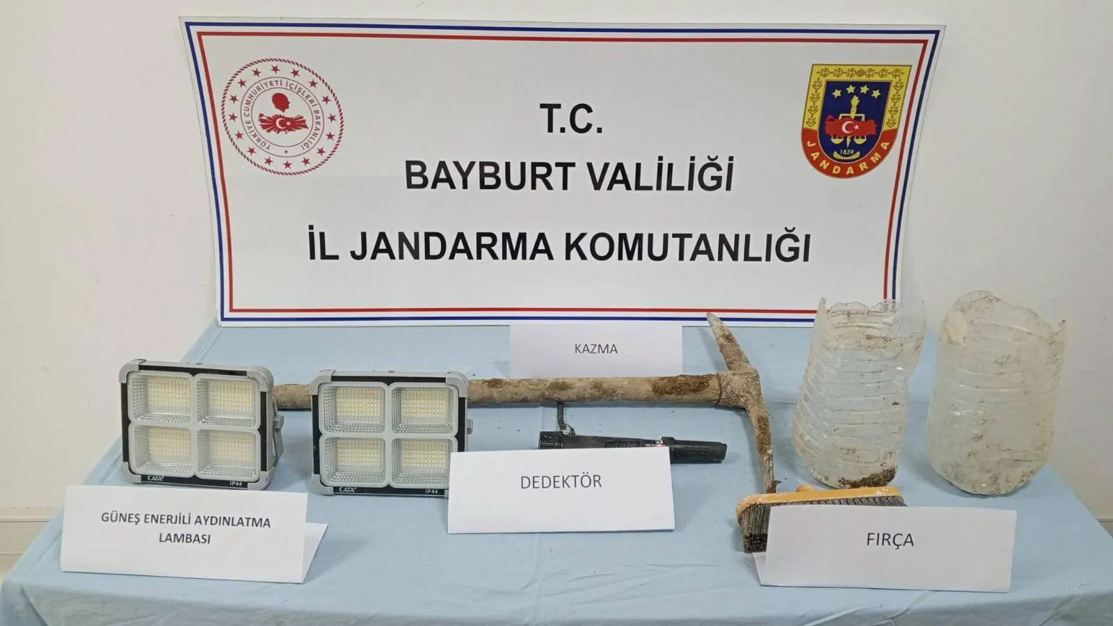 Bayburt’ta Birinci Derece Sit Alanında Yakalandılar, Jandarmadan Suçüstü Operasyon
