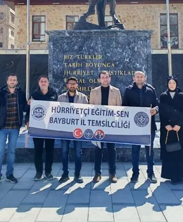 Bayburt’ta Eğitimcilerden Saldırılara Tepki