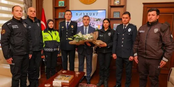 Bayburt’ta Polis Haftası Kutlamaları Başladı, Vali Eldivan’dan Önemli Mesaj