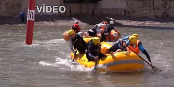 Bayburt’ta Ünilig Rafting Türkiye Şampiyonası Heyecanı Başladı