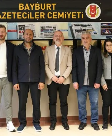 Bayburt Gazeteciler Cemiyeti’nin Genel Kurulu Yapıldı, Murat Okutmuş Yeniden Başkan
