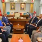 Bayburt'ta Protokol Üyeleri Hac Dönüşü İl Müftüsü Bayram Danacı'yı Ziyaret Etti