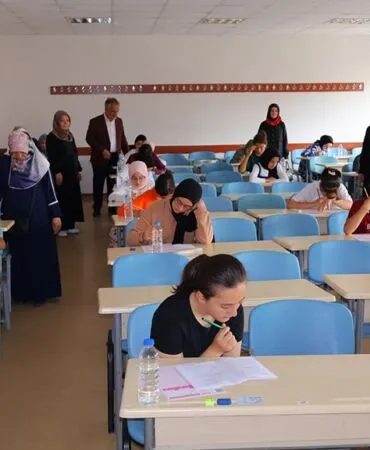 Bayburt İl Müftülüğü'nden Yaz Kur'an Kursu Öğrencilerine Ödüllü Bilgi Yarışması