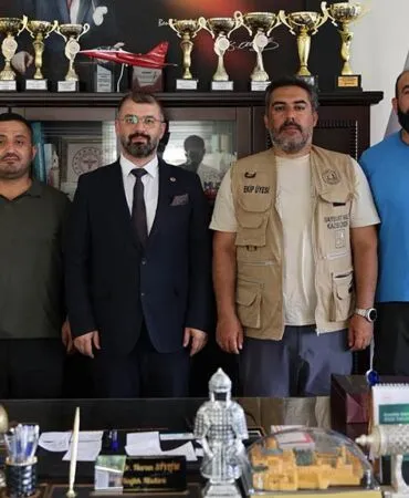 Bayburt Kalesi Kazı Heyetinden İl Sağlık Müdürlüğüne Ziyaret