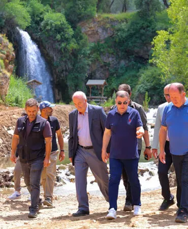 Bayburt Sırakayalar Şelalesi Çevre Düzenleme Çalışmaları Hızla İlerliyor