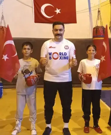 Arpalılı Genç Boksörler Türkiye Şampiyonluğu İçin Sivas’a Gidiyor