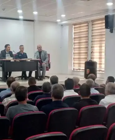 Bayburt Aydıntepe'de Muhtarlarla İstişare Toplantısı Yapıldı