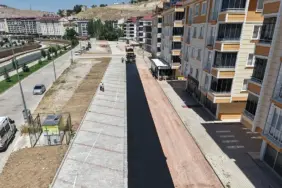 Bayburt Zahit Mahallesi Sahilyolu ve Şehzade Sokak’ta Asfalt Çalışması