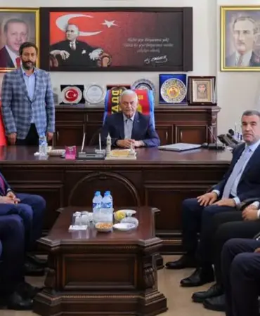 Demirözü’nde Önemli Buluşma, Başkan Arslan Gürer Binali Yıldırım’ı Ağırladı
