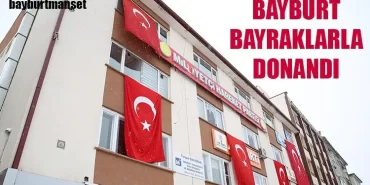 Bayburt Bayraklarla Donandı