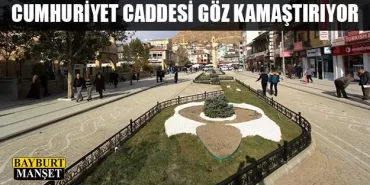 Cumhuriyet Caddesi Göz Kamaştırıyor