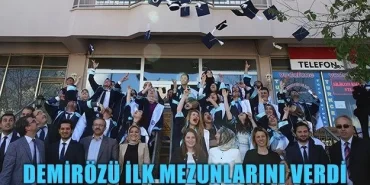 Demirözü İlk Mezunlarını Verdi