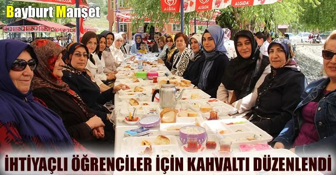 İhtiyaçlı öğrenciler için kahvaltı düzenlendi