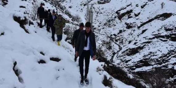Batman Kaymakamı’nı iyilik için kar durduramadı