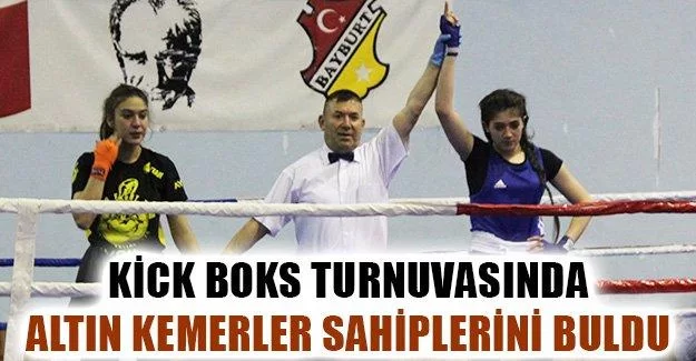 Kick Boks Turnuvasında Altın Kemerler Sahiplerini Buldu