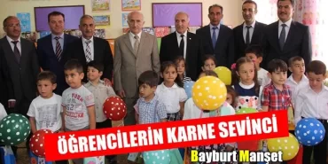 Öğrencilerin karne sevinci