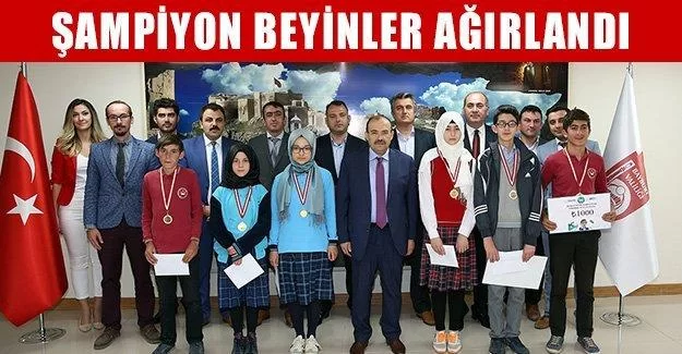 Şampiyon Beyinler Ağırlandı