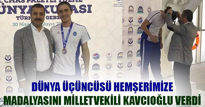 Taha Tayfur Madalyasını Kavcıoğlu'ndan aldı