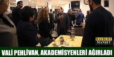 Vali Pehlivan, Akademisyenleri Ağırladı